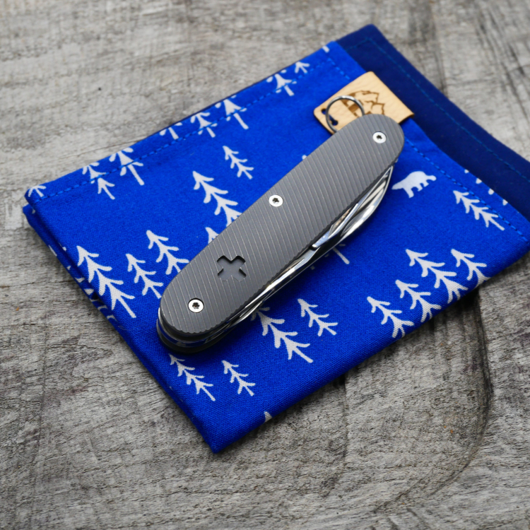 Preview: CONTURED PROTOTYPE - PIONEER-X - dark wash - fertig montiertes Taschenmesser - Titan Grade 5  (Ti 6AI 4V)  - 93mm